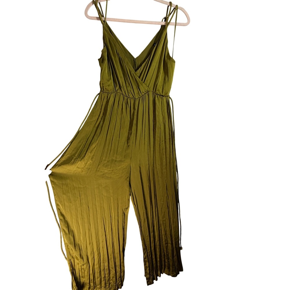 Zara Jumpsuit Women Medium Green Pleated Wide Leg‎ V-Neck Spaghetti Strap - Picture 3 of 6